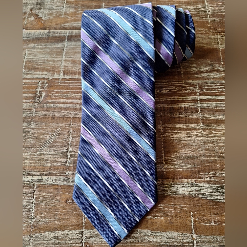 BROOKS BROTHERS MADE IN U.S.A. BLUE/LIGHT BLUE /PURPLE TIE -‎ DESIGNER TIE